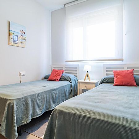 Stunning Apartment In Chipiona With Wi-Fi Buitenkant foto